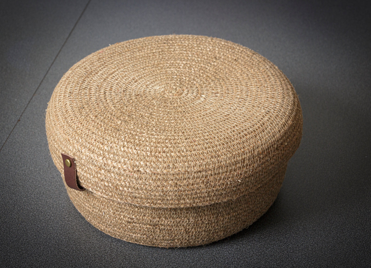 Mini Kurv i Jute – Håndlavet og Funktionel Opbevaring